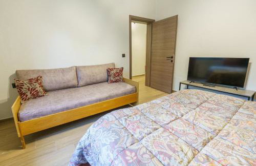 Four lakes luxury suites - Photo 31