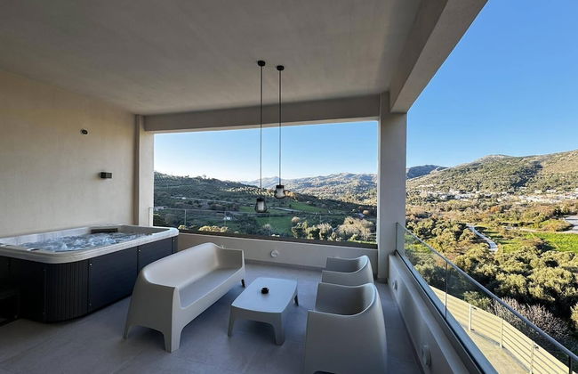 Panorama Luxury Suites - Photo 34