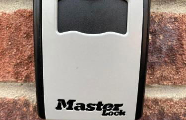 1 Bed @ Factory Quater - Chard St - Foto 23