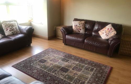 Dungannon 2 Bed Bungalow - Sleeps 5 - Pet Friendly - Foto 45
