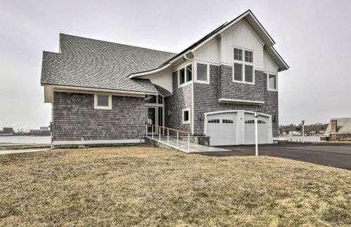 Coastal Waterford Getaway, Steps to the Water! - Foto 23