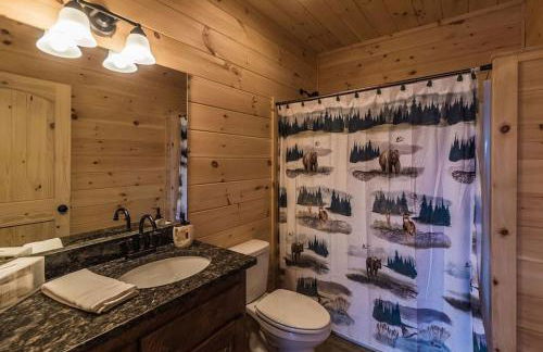 Majestic mountaintop cabin, hot tub, fireplaces - Foto 45