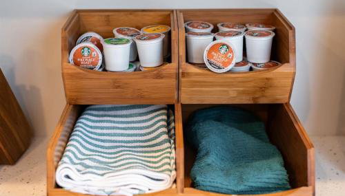 2BR Haven: Remodeled Gem! - Foto 4