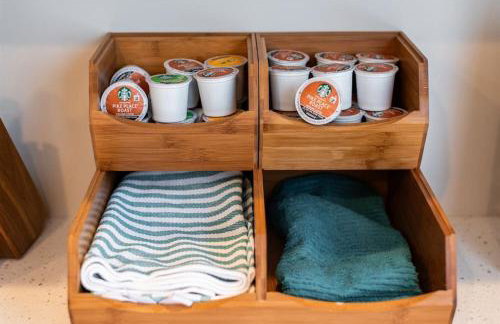 2BR Haven: Remodeled Gem! - Foto 4