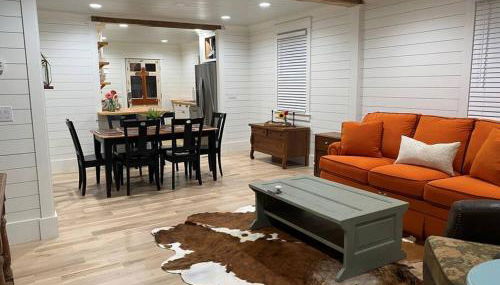 Walk to Bay Street and Historic Downtown Beaufort! Close to Parris Island MCRD!! - Photo 2