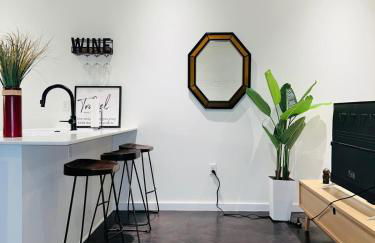 Deep Ellum Theatre Suite - The Black Collection - Photo 7