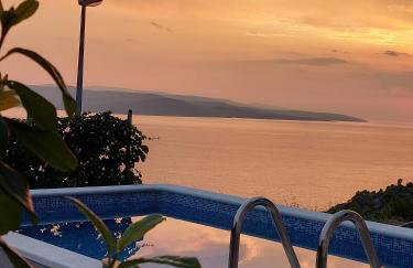 Charmy Apartments with Pool - Foto 15