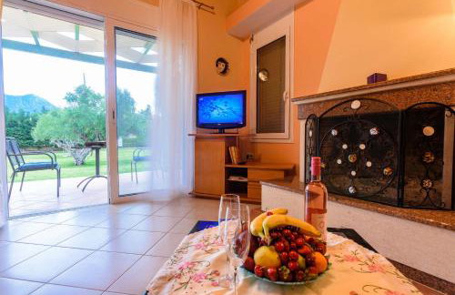 Terpsi Apartments - Kyparissia Garden Retreats - Photo 8