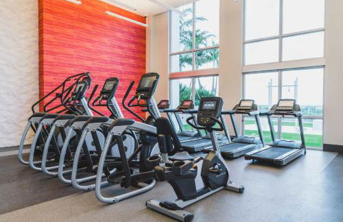 Tucker at Palmer Dadeland Miami - Foto 20