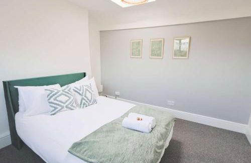 One bedroom flat in St Michael's Hill - Photo 2