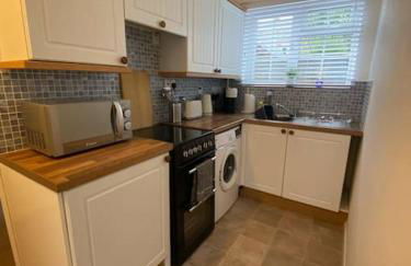 Eremue Court Hideaway Yarmouth IOW - Photo 9