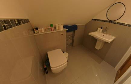 2 bed flat, sleeps 8, driveway, 5 Mins to Brixton - Foto 26