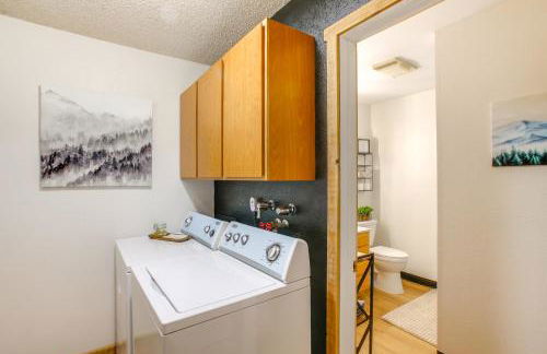 Hike and Fish Mountain Getaway in Avery! - Foto 16