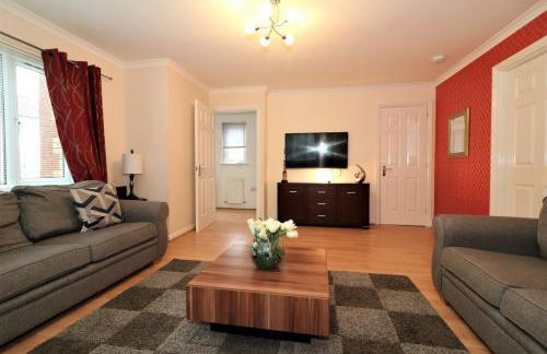 Signature - Angus House Glasgow - Photo 54