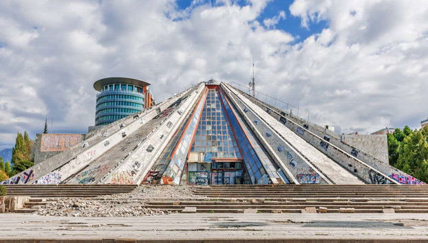 Tirana Walking Tour - Photo 3