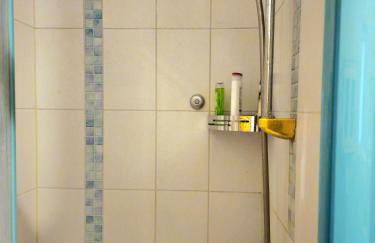 135qm 4 Zimmer Ferienwohnung in Stadtnähe, Wintergarten Parkplatz - Photo 29