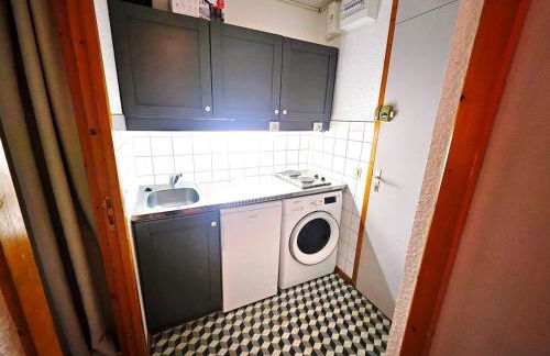 Studio-cabine au pied des pistes avec terrasse de plain-pied - Photo 11