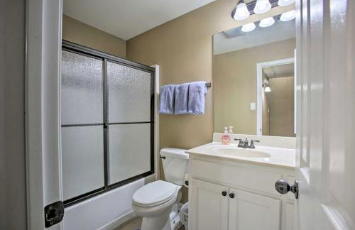 Charming Louisiana Home - 21 Mi to LSU! - Foto 18