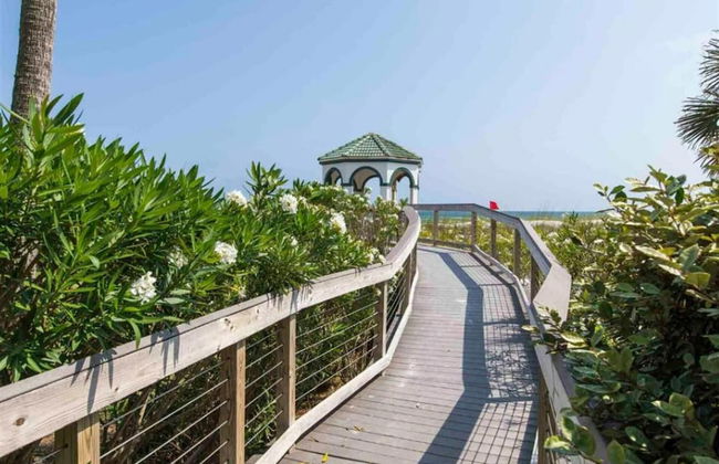 The Spyglass a 5 bed 3 bath house that sleeps 14 and just 67 steps from the beach - Foto 105