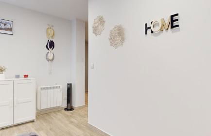 Viana Vivienda Turística moderna y reformada con WiFi - Foto 2