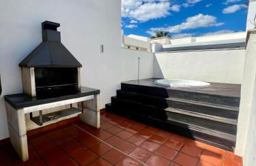 BEACHFRONT Penthouse Luxury - Photo 50