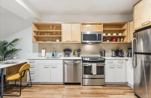 Cozy 1BR apt in Hollywood w Pool, Gym and Parking - Foto 19