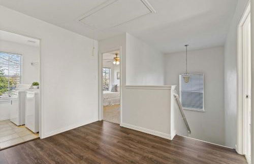 Spacious 8-Bed Home Near Tesla & Samsung Plants - Foto 14