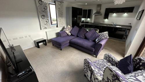 2 Bedroom Riverside Property with Roof Terrace - Foto 2