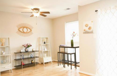 Charming 3bd Alexandria House, 11 miles to DC, Nice front view - Foto 4