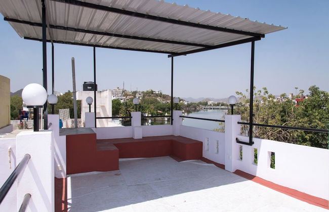 OYO 14227 Home Lake View Stay Brahmpol - Foto 19