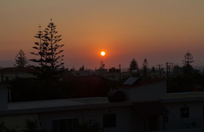 Ideal Hotel - Photo 42