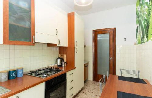 OFFERTA Inizio Anno! 2 Suite in Centro Città con Balcone Vista Mare - Foto 11