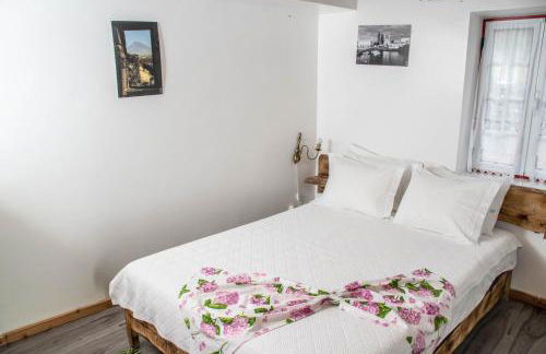 Aldeia Dos Caldeirões - Photo 20