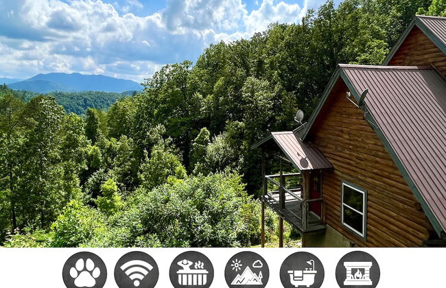 J Willy's Refuge 2 Bedroom Cabin by RedAwning - Photo 1