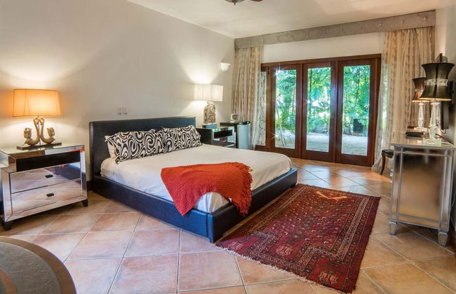 5-star Villa for Rent in Moroccan-style at Casa de Campo - Large Pool Jacuzzi Staff - Photo 10