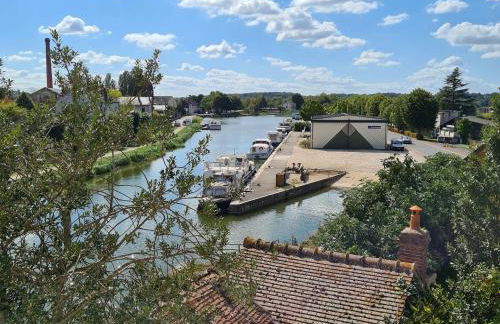 Grand Gîte à Briare - Animaux et Parking Privé - FR-1-590-541 - Photo 16