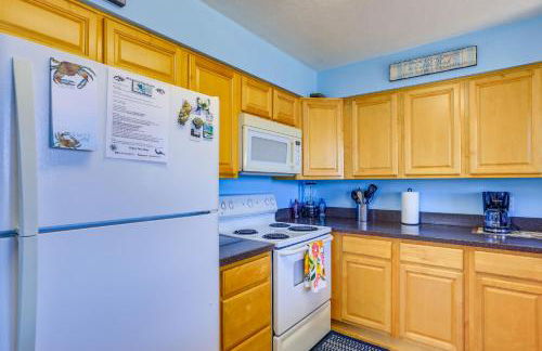 Waterfront Cedar Key Duplex Home Grill and Dock! - Foto 8