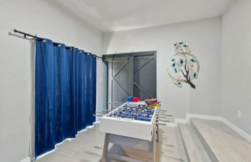 Gorgeous 6BR Sleeps 18 w Hot Tub - Foto 29