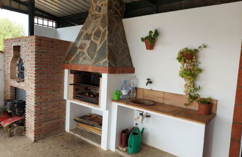 Andalusian farmhouse with barbecue, pool and wifi - Foto 11