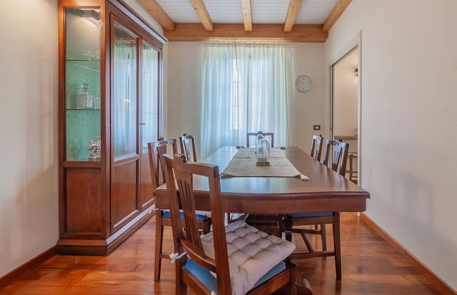 Aglaia Luxury Lake View - Photo 32