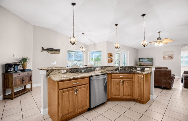 Upstay - Waterside Home With Pool and Hot Tub - Foto 16