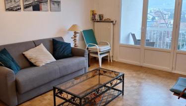 Chez Isabelle et Florent - Logis Familial du Lac - Foto 2