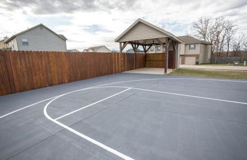 Tiny Home with Hot Tub Near Ft Leonard Wood! - Foto 36