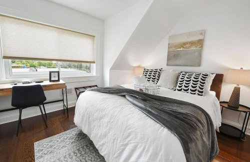 The Riverview Room on Beatty - Foto 1