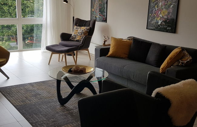 citycentre lake view apartment - Photo 12