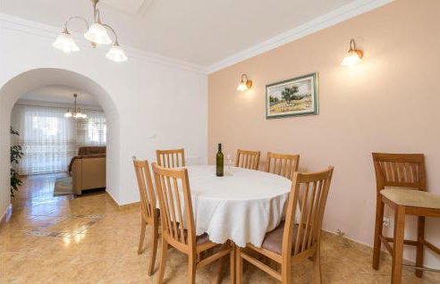 4 Bedroom Amazing Home In Garica - Photo 24