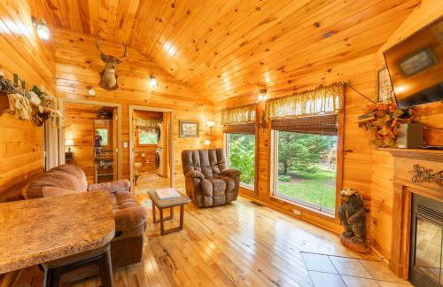 Wildflower Cabin with a private hot tub - Foto 5