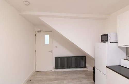 Comfortable 2BR Home 4 Beds Great for Small Groups - Foto 36