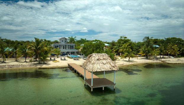 Conmigos 6 Bedroom Beachfront Villa - Foto 3, Habitación