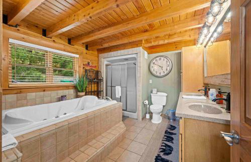 Lakeside Log Home, Private Dock, Near Ark! - Foto 18